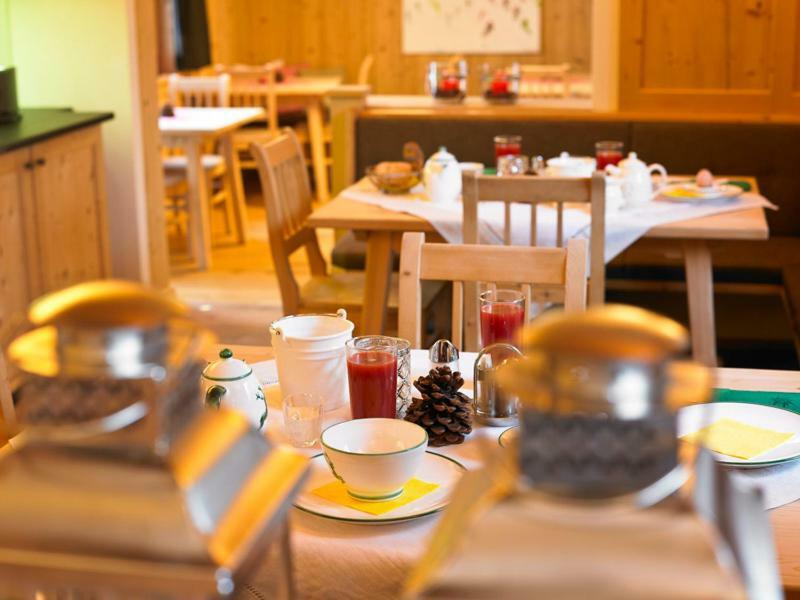 Hotel Garni Frommes Фис Экстерьер фото